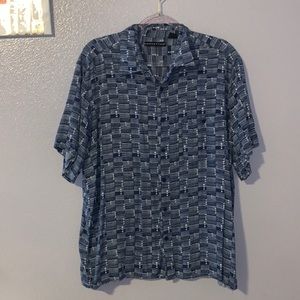 Manhattan blue printed lightweight pocket button Down shirt